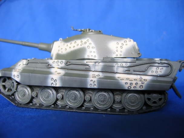 Revell  03129  Kunststoffmodellbausatz KPz Tiger II Ausf.B Production Turret 