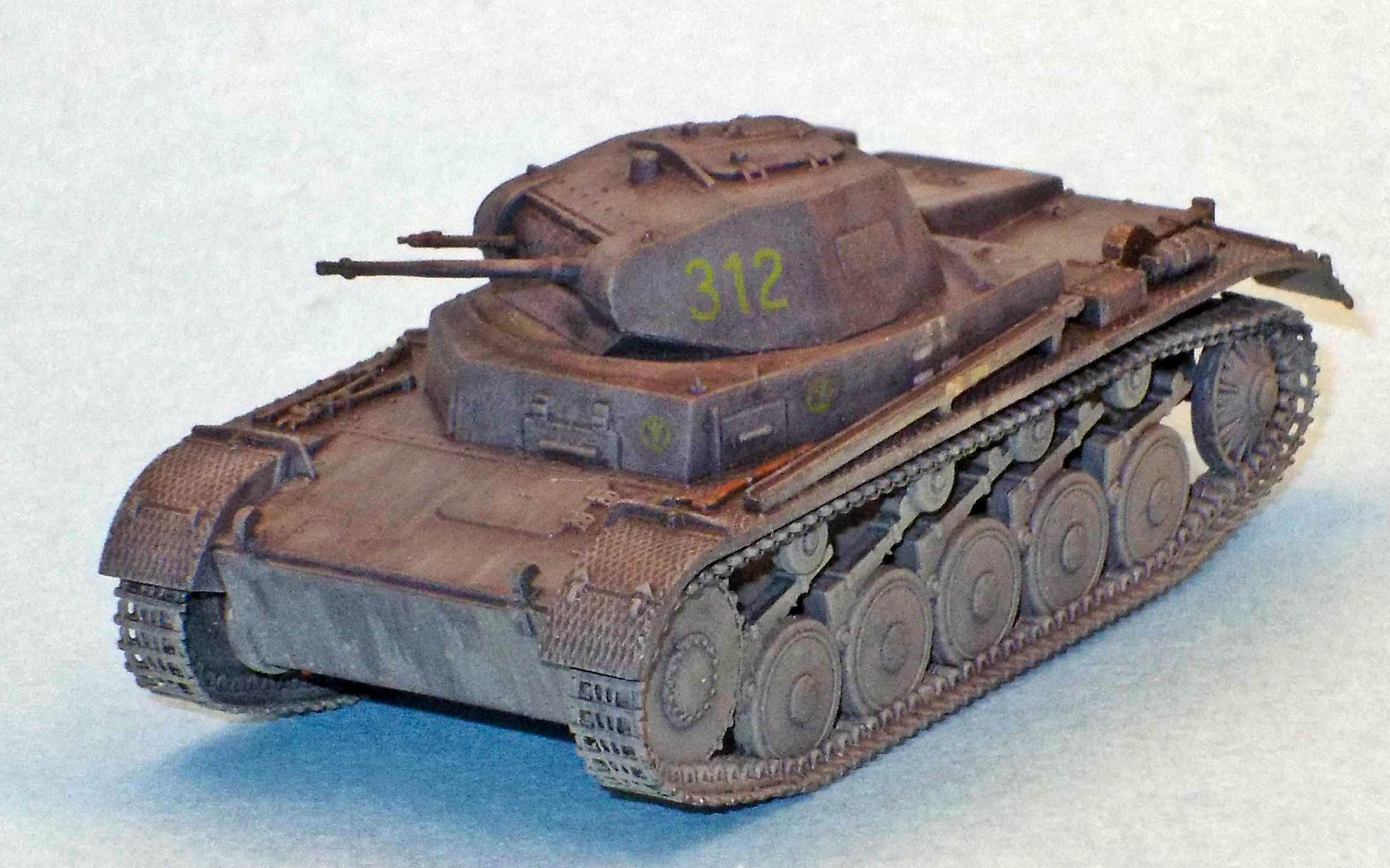 1+1 S-model 1/72 PS720001 Pz.Kpfw.II Ausf.C Light Tank 